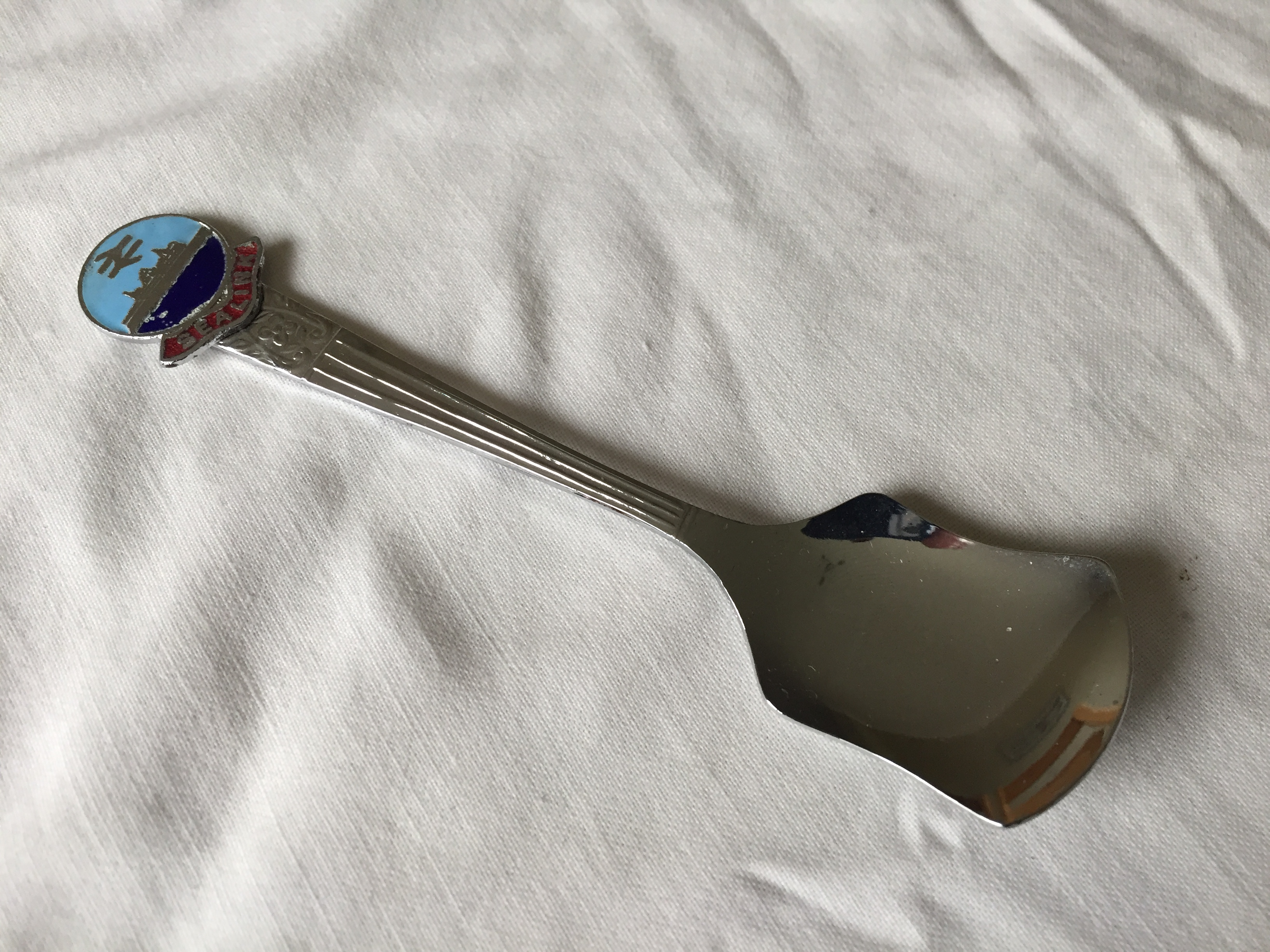 EARLY SOUVENIR SPOON FROM THE SEALINK FERRY CROSSING SERVICE 